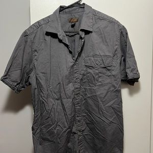 Grey Northwest Territory shirt sleeve shirt
